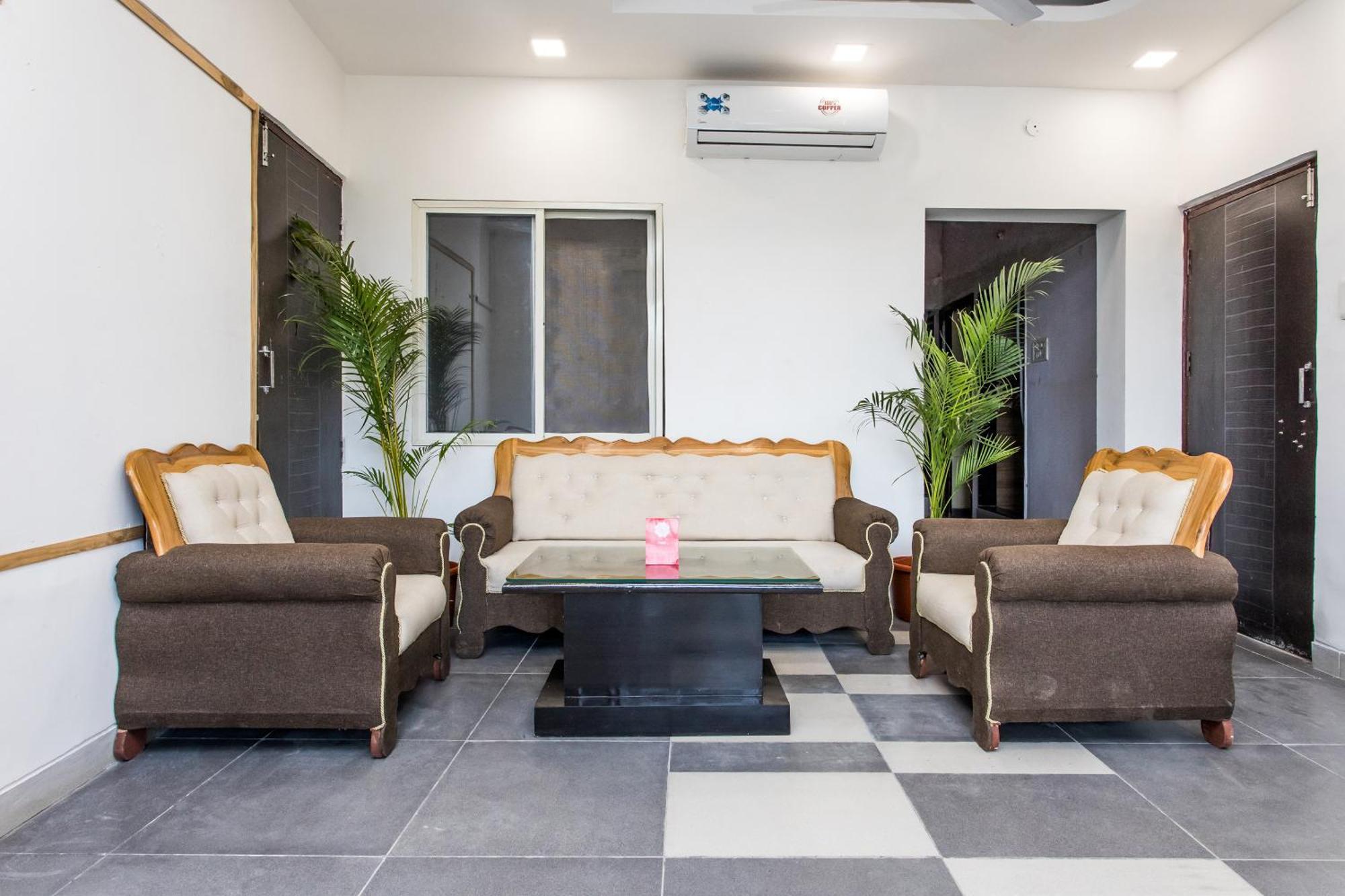 Jmc Hotel Blue Inn Indore Exterior photo